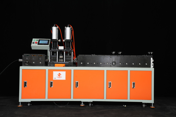 बाहरी फ्रेम के लिए 380V 4.7KW मानव रहित प्रबंधन एयर फिल्टर बनाने की मशीन